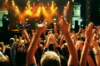 iStock_concert-crowd.jpg