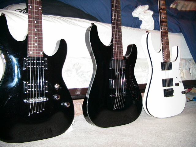 yah schecters 4 life i swear to god i have an omen 6 diamond series and it 