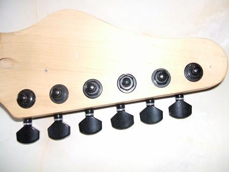Image:Headstock front.JPG