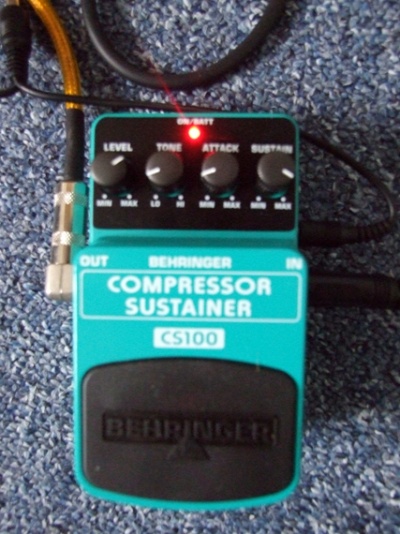 Behringer Cs1001